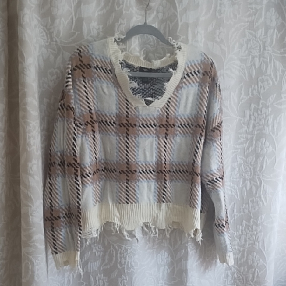 Plaid Frayed Hem Sweater - Cream and Brown